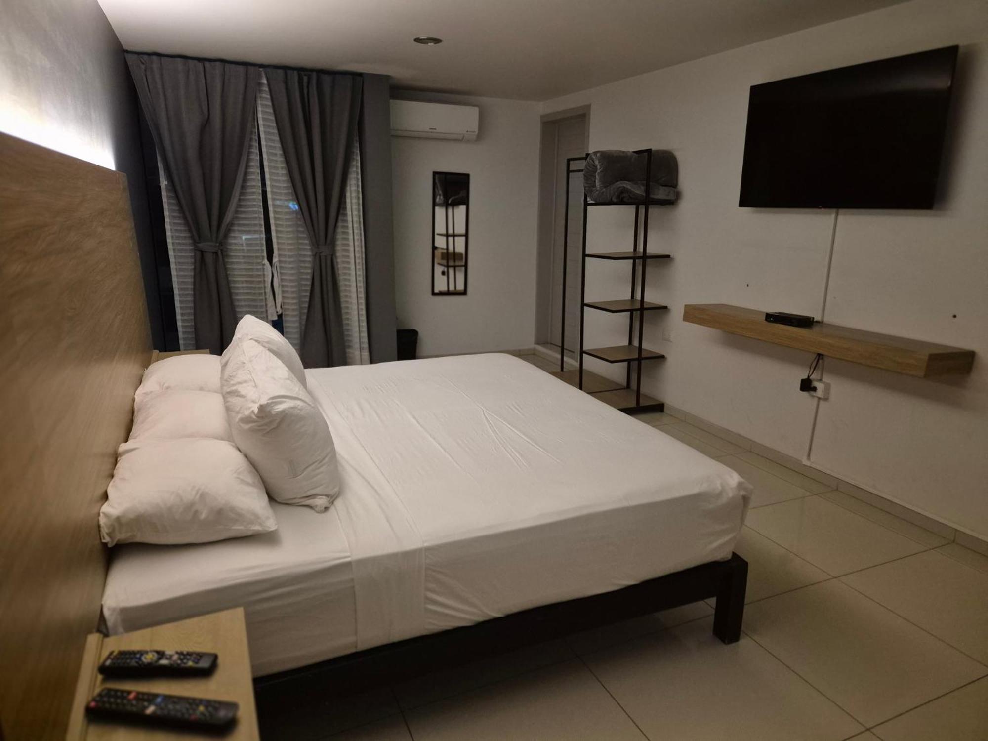 Hotel Casa Galeana Centro Con Estacionamiento Privado Aguascalientes Luaran gambar